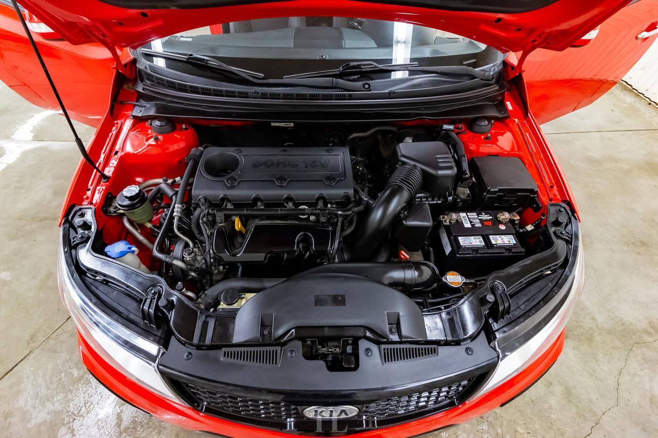 2010 Kia Forte SX Koup Leather Roof Red Deer AB