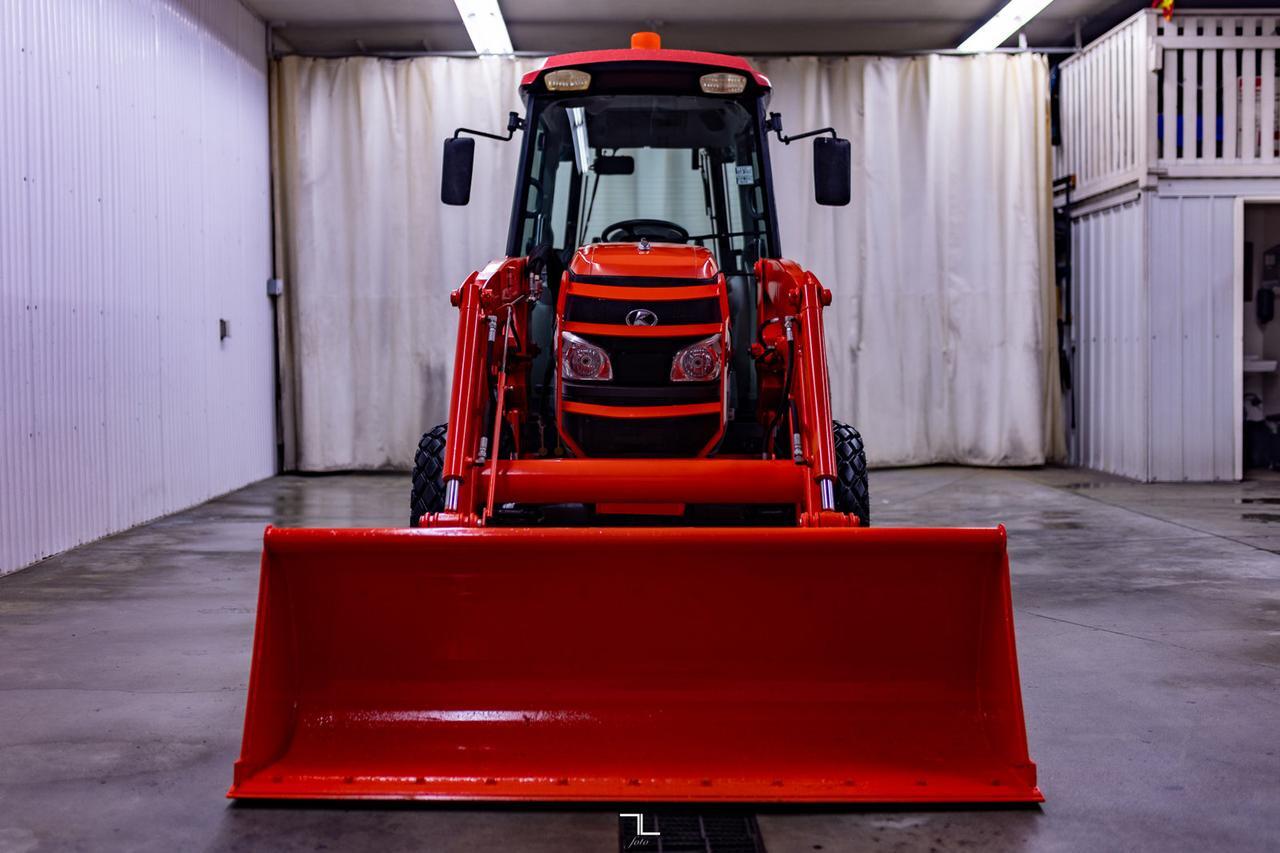 2010 Kubota L4740D HSTC 4WD Tractor Loader Diesel Cab Red Deer AB