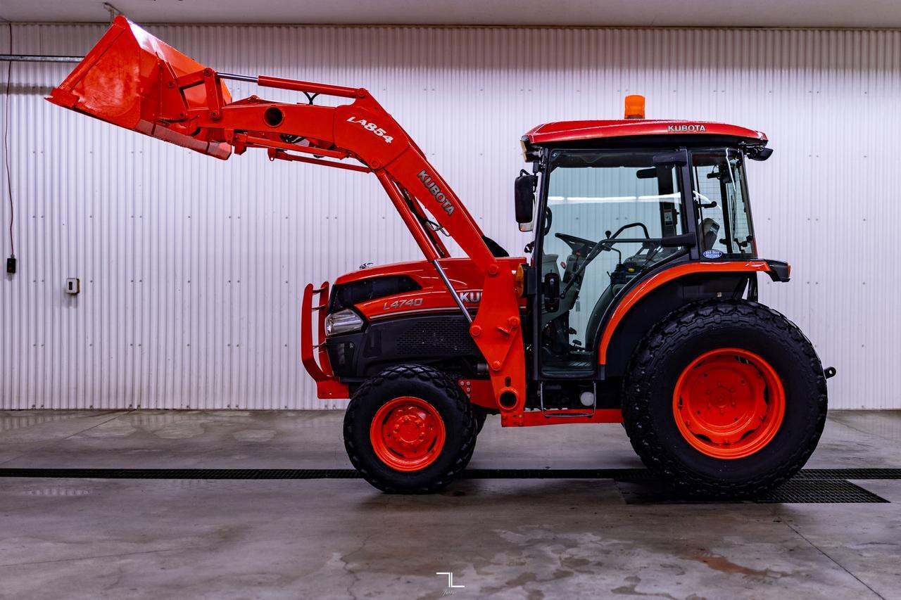 2010 Kubota L4740D HSTC 4WD Tractor Loader Diesel Cab Red Deer AB