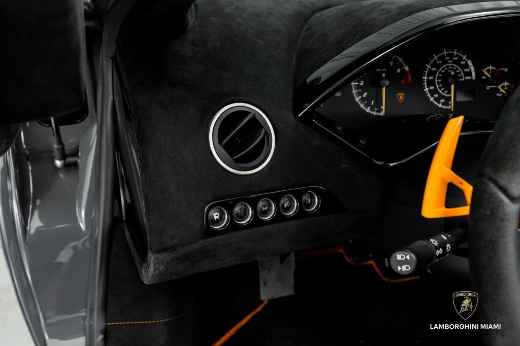 2010 Lamborghini Murcielago LP650-4 Roadster North Miami Beach FL