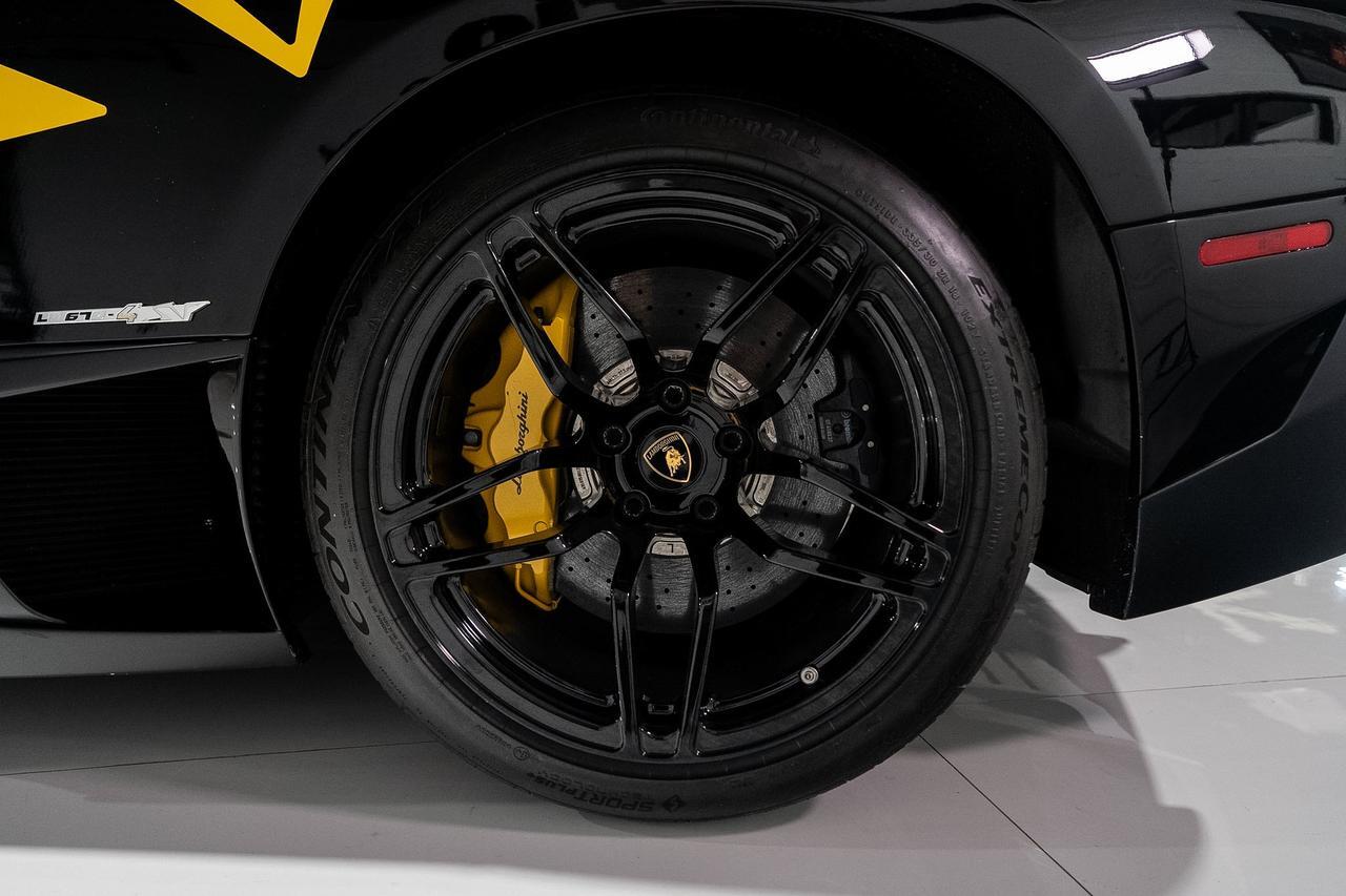 2010 Lamborghini Murcielago LP670-4 SuperVeloce Nero Aldebaran paint, yellow calipers/SV graphic, bespoke interior AND MORE!! Fort Lauderdale FL