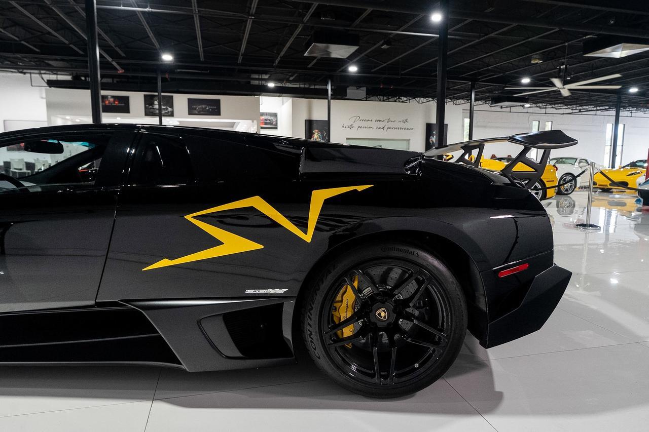 2010 Lamborghini Murcielago LP670-4 SuperVeloce Nero Aldebaran paint, yellow calipers/SV graphic, bespoke interior AND MORE!! Fort Lauderdale FL