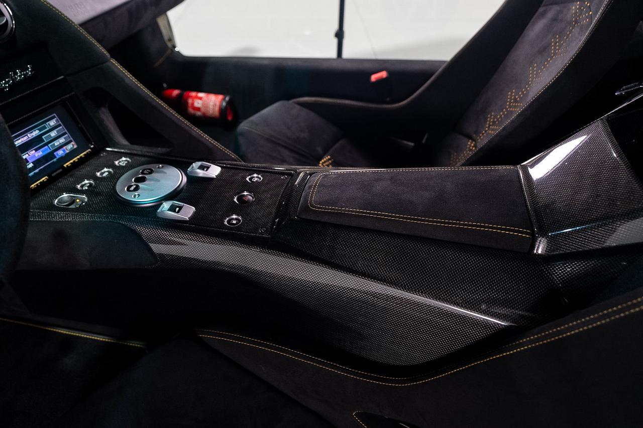 2010 Lamborghini Murcielago LP670-4 SuperVeloce Nero Aldebaran paint, yellow calipers/SV graphic, bespoke interior AND MORE!! Fort Lauderdale FL