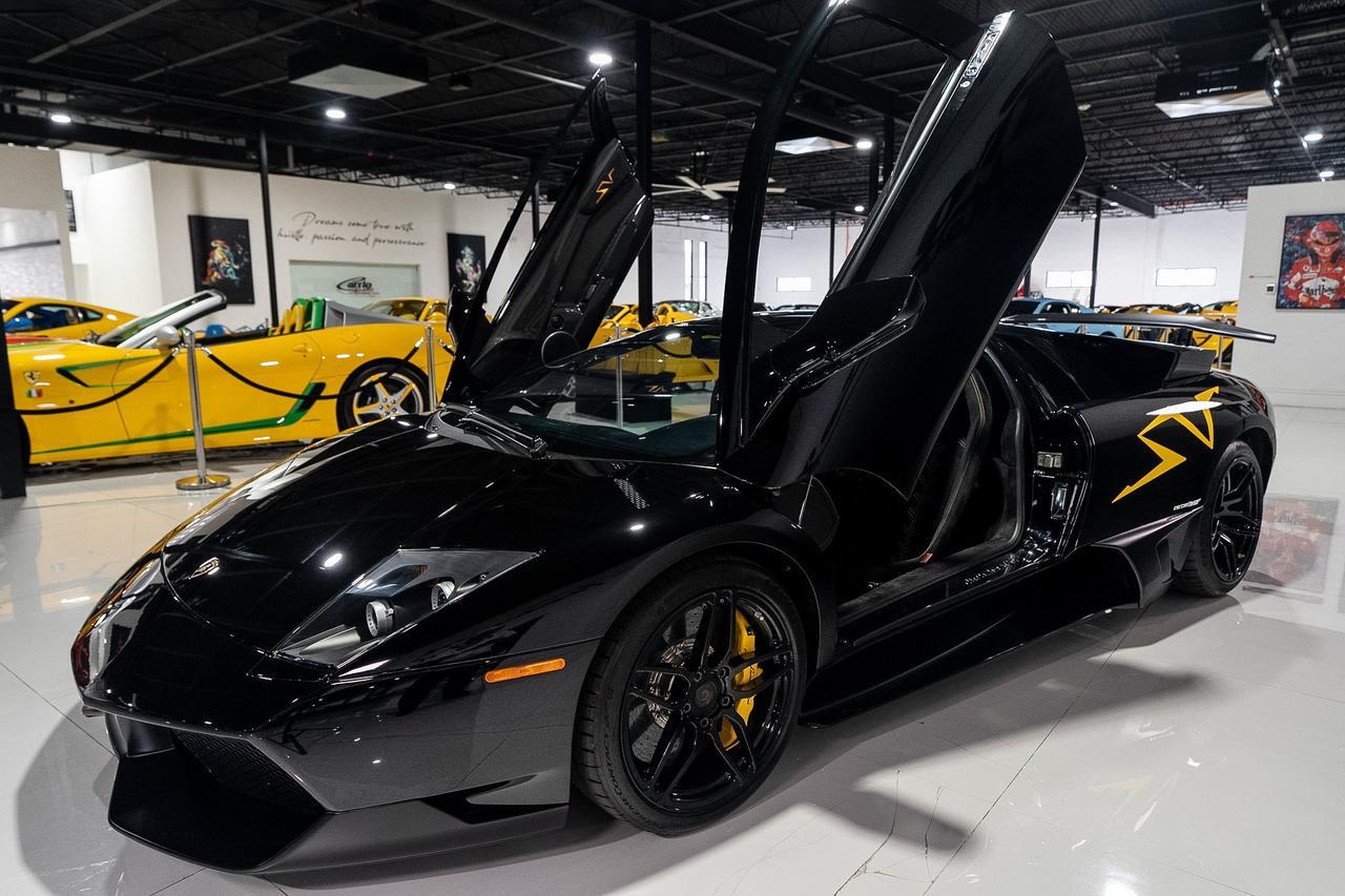 2010 Lamborghini Murcielago LP670-4 SuperVeloce Nero Aldebaran paint, yellow calipers/SV graphic, bespoke interior AND MORE!! Fort Lauderdale FL