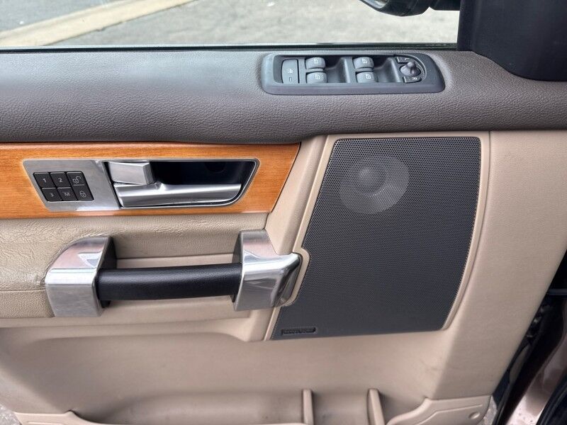 2010 Land Rover LR4 HSE LUX w/ HSE LUX Plus Package 7 Seat Comfort Package Arlington VA
