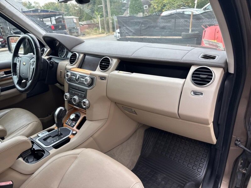 2010 Land Rover LR4 HSE LUX w/ HSE LUX Plus Package 7 Seat Comfort Package Arlington VA