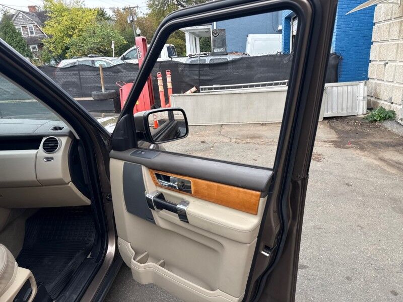 2010 Land Rover LR4 HSE LUX w/ HSE LUX Plus Package 7 Seat Comfort Package Arlington VA