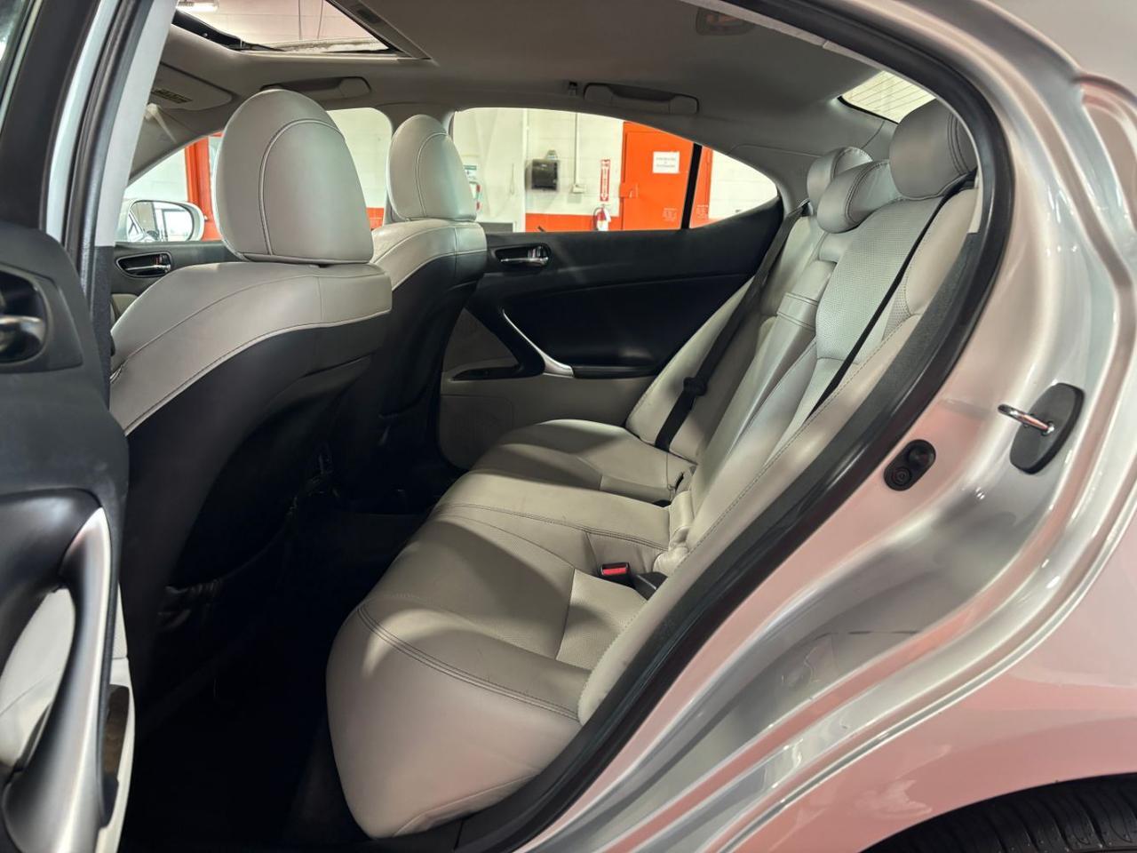 2010 Lexus IS 250 Base Franklin OH