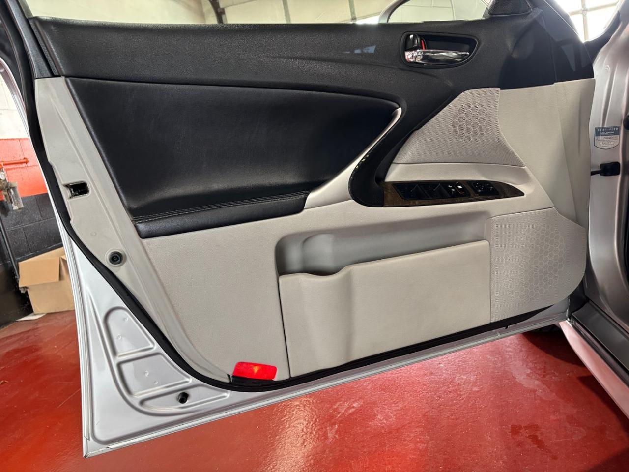 2010 Lexus IS 250 Base Franklin OH