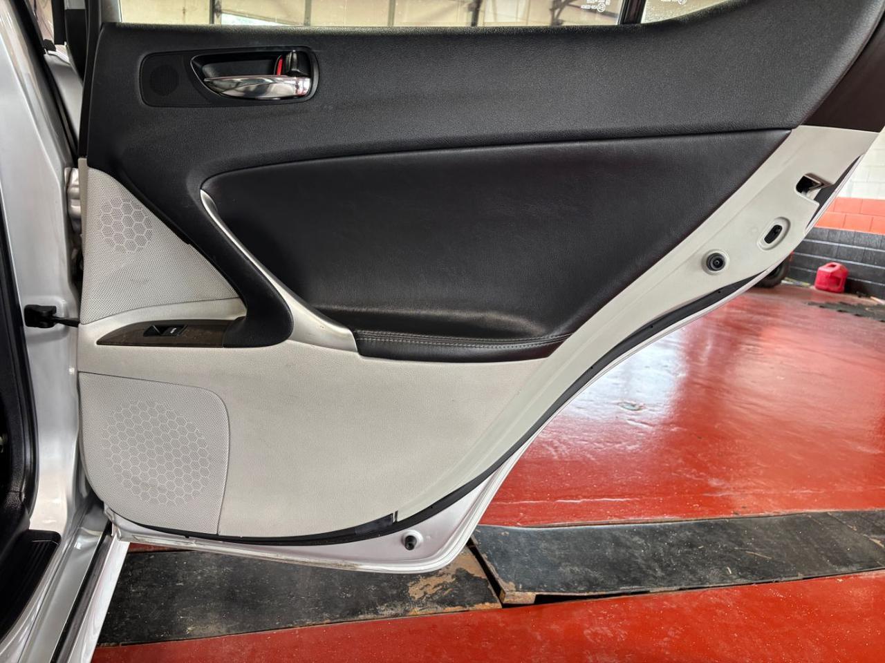 2010 Lexus IS 250 Base Franklin OH