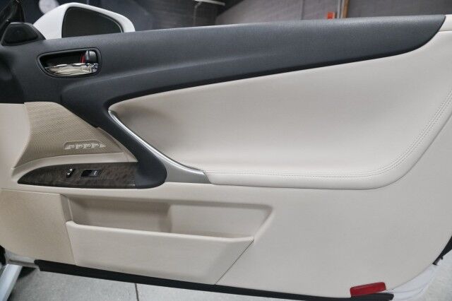 2010 Lexus IS 250C 2dr Convertible Chicago IL