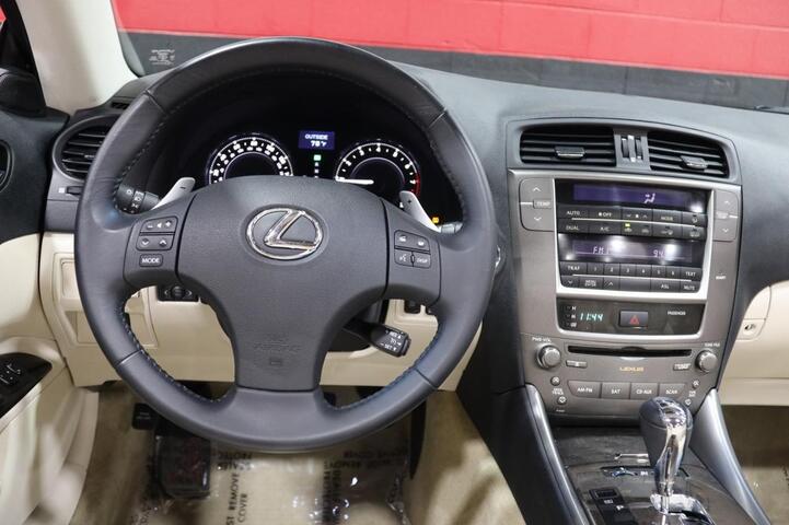 2010 Lexus IS 250C 2dr Convertible Chicago IL