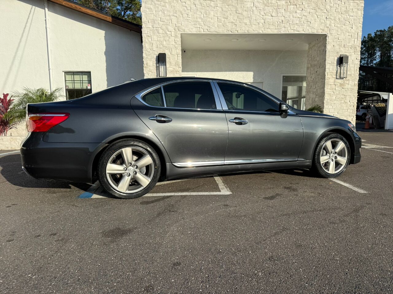 2010 Lexus LS 460 4dr Sdn RWD Jacksonville FL