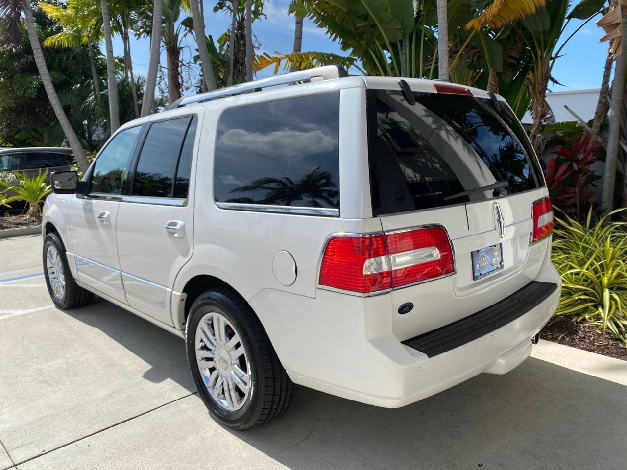 2010 Lincoln Navigator 4WD SUNROOF LOW MILES 31,209 Pompano Beach FL