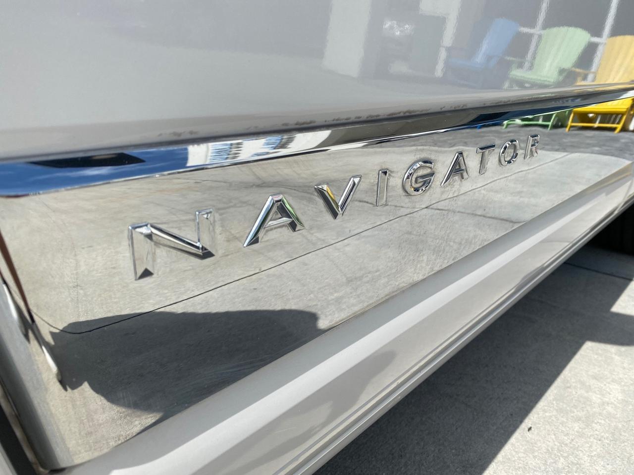 2010 Lincoln Navigator 4WD SUNROOF LOW MILES 31,209 Pompano Beach FL