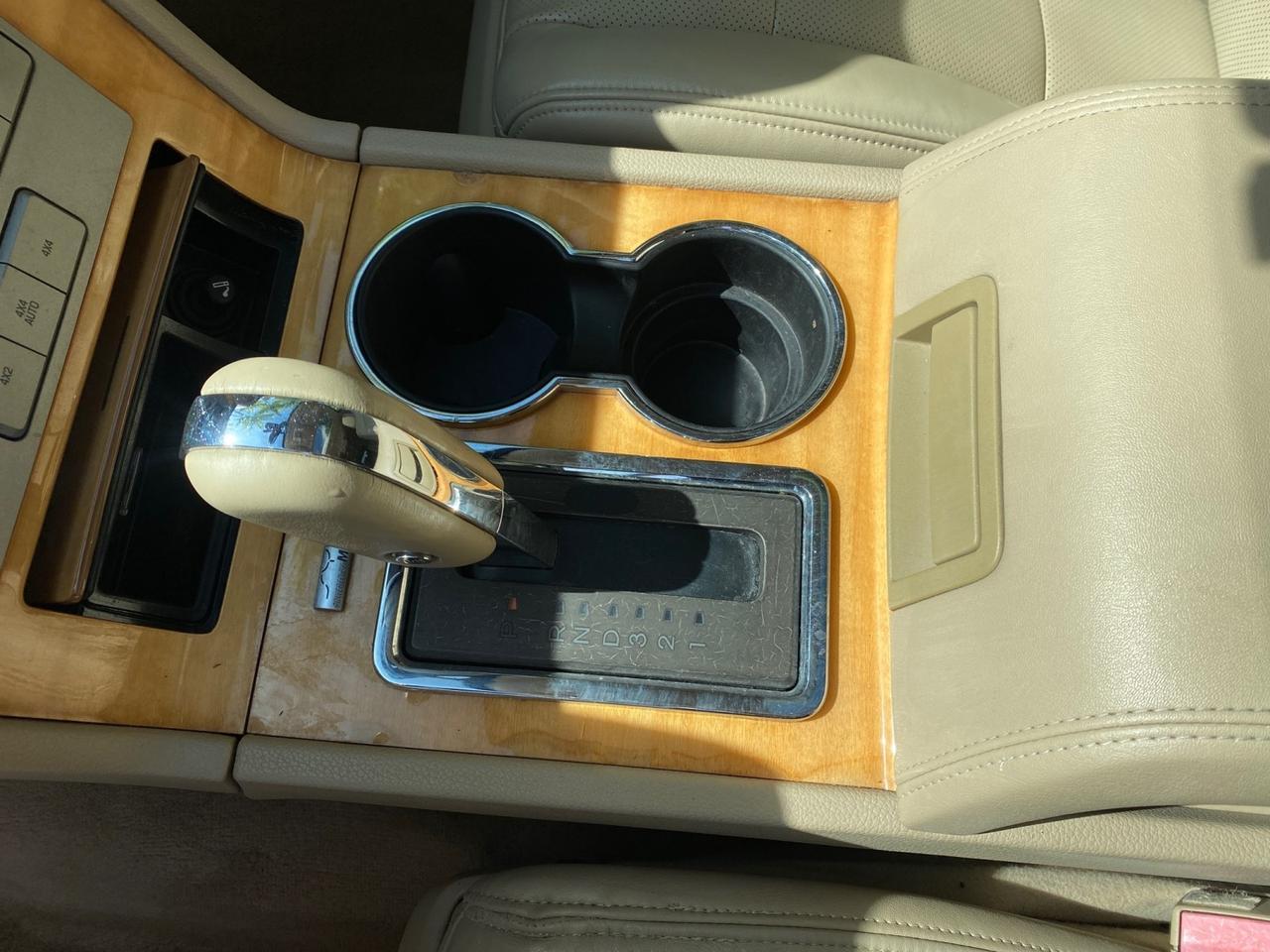 2010 Lincoln Navigator 4WD SUNROOF LOW MILES 31,209 Pompano Beach FL