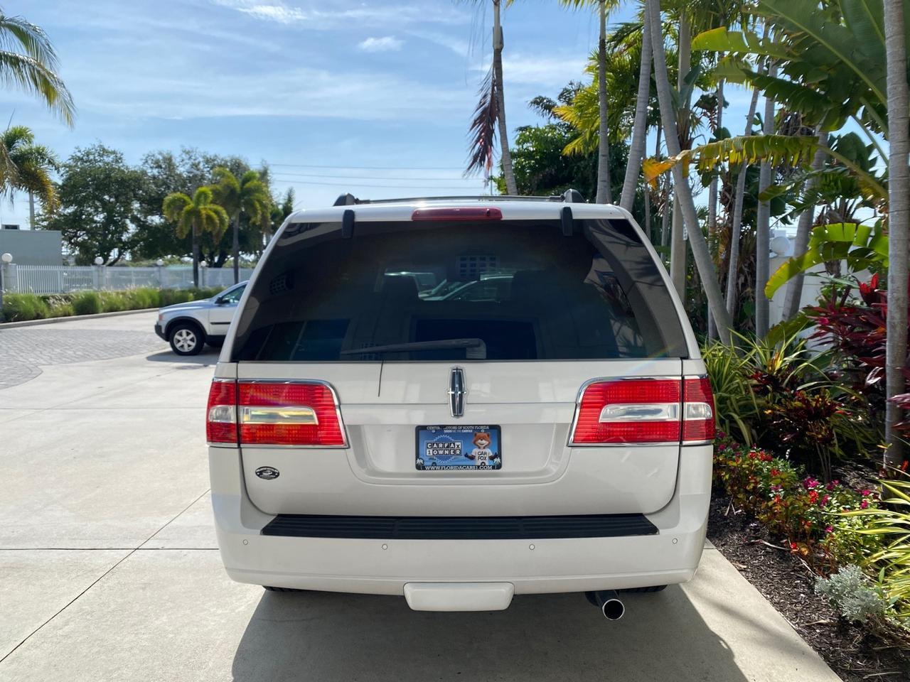 2010 Lincoln Navigator 4WD SUNROOF LOW MILES 31,209 Pompano Beach FL
