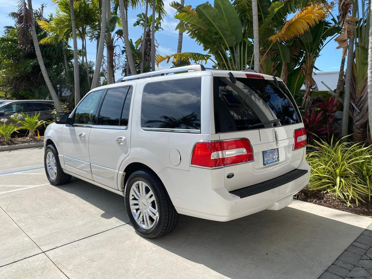 2010 Lincoln Navigator 4WD SUNROOF LOW MILES 31,209 Pompano Beach FL