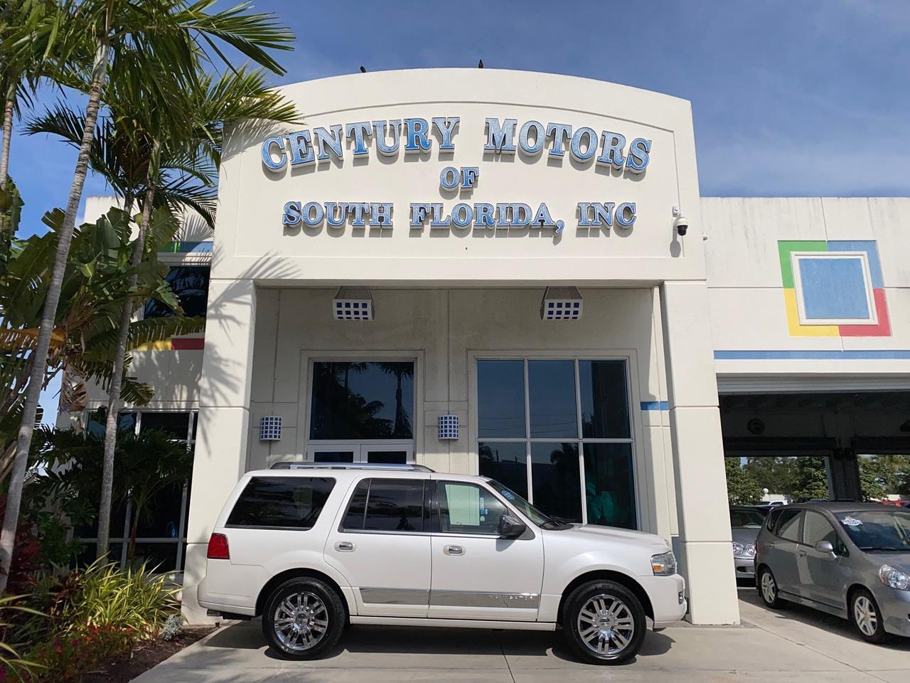 2010 Lincoln Navigator 4WD SUNROOF LOW MILES 31,209