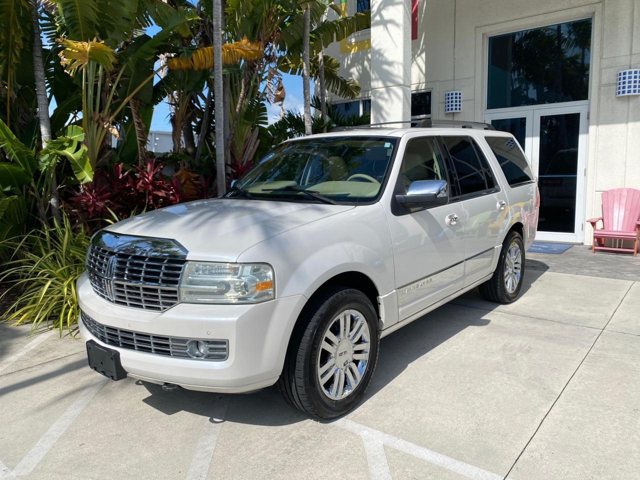 2010 Lincoln Navigator 4WD SUNROOF LOW MILES 31,209 Pompano Beach FL