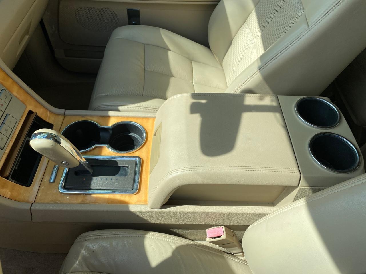 2010 Lincoln Navigator 4WD SUNROOF LOW MILES 31,209 Pompano Beach FL