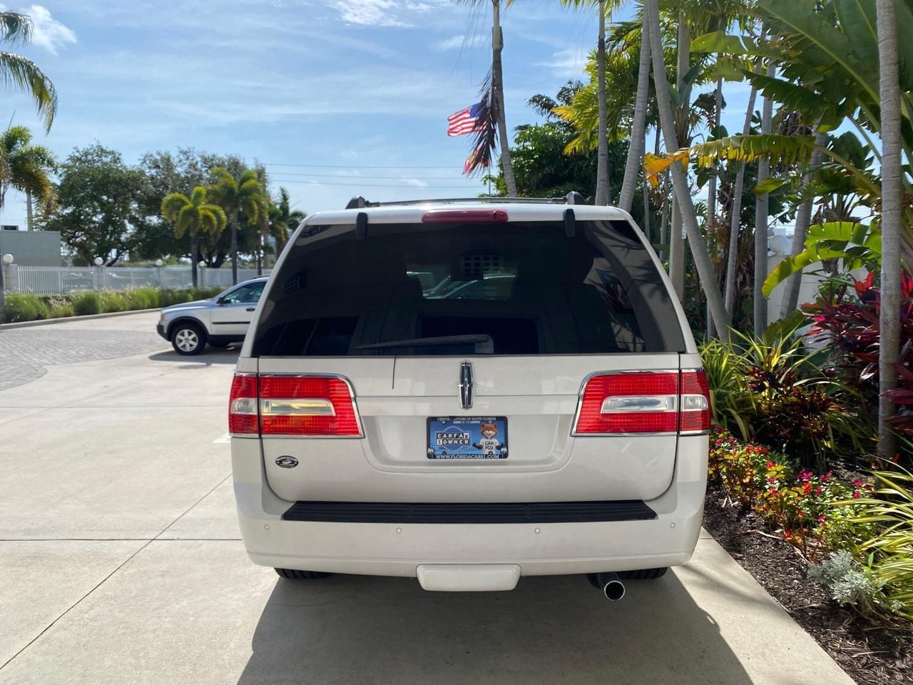 2010 Lincoln Navigator 4WD SUNROOF LOW MILES 31,209 Pompano Beach FL