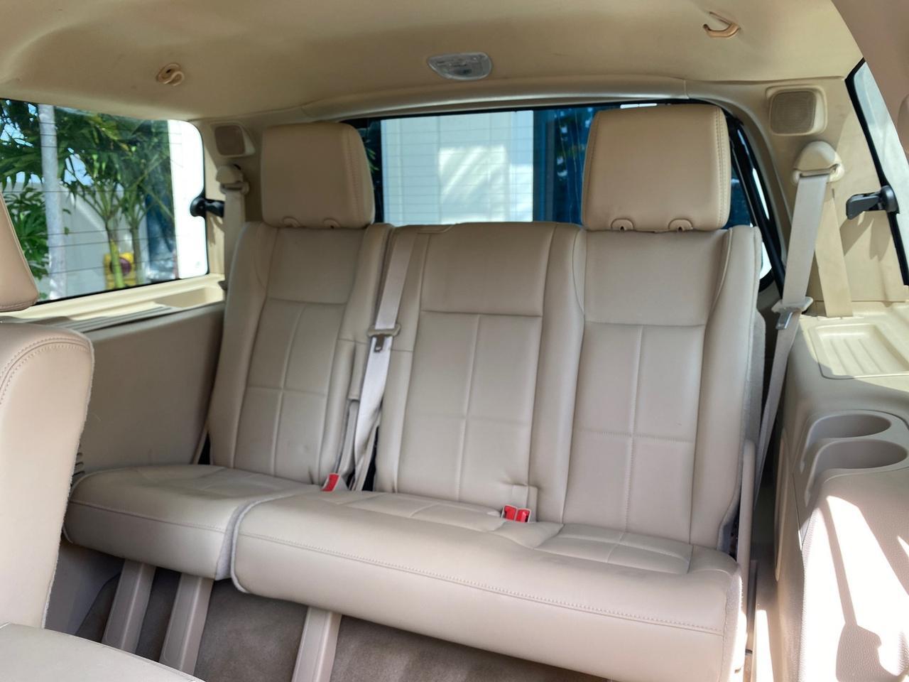 2010 Lincoln Navigator 4WD SUNROOF LOW MILES 31,209 Pompano Beach FL