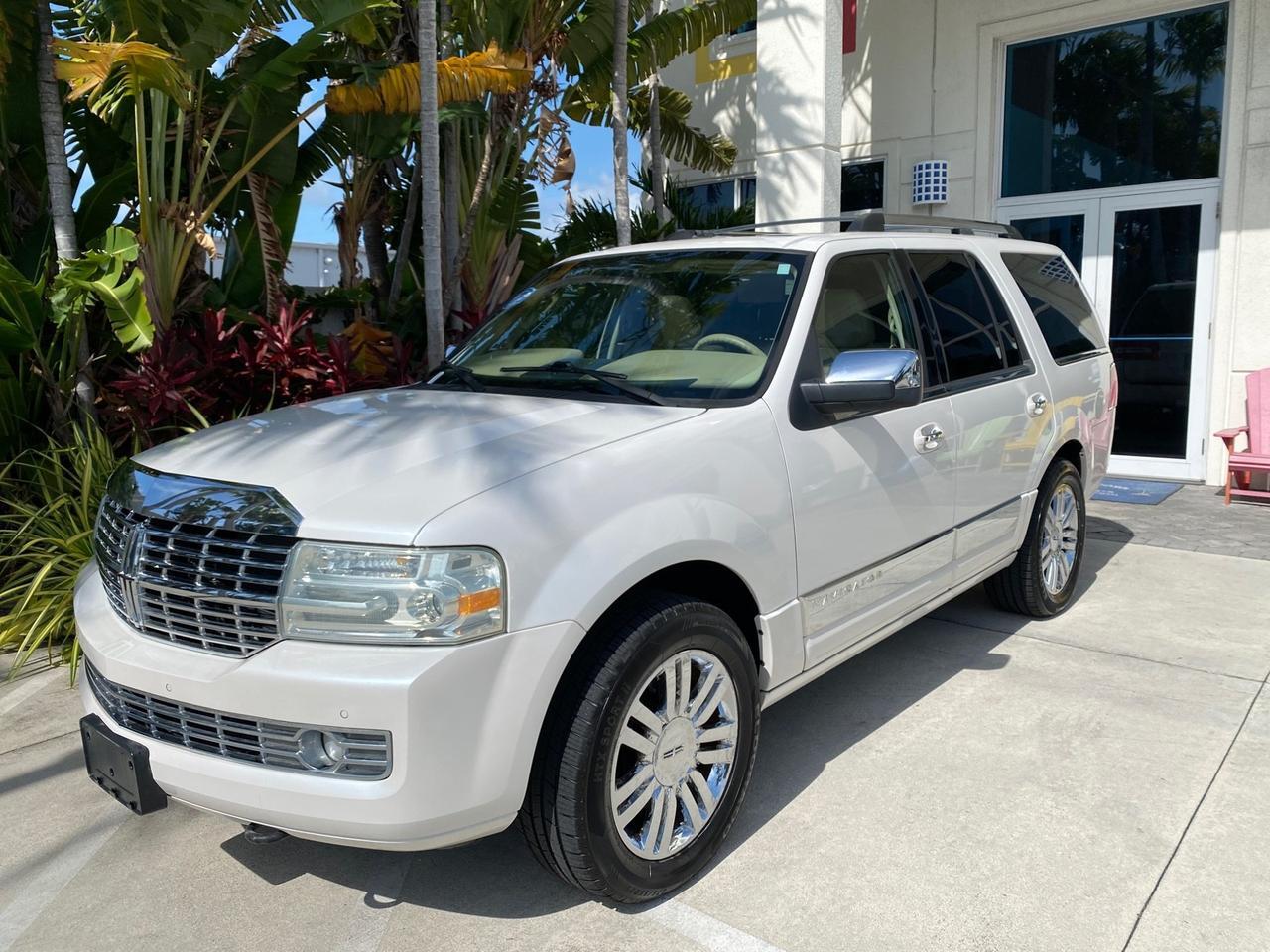 2010 Lincoln Navigator 4WD SUNROOF LOW MILES 31,209 Pompano Beach FL