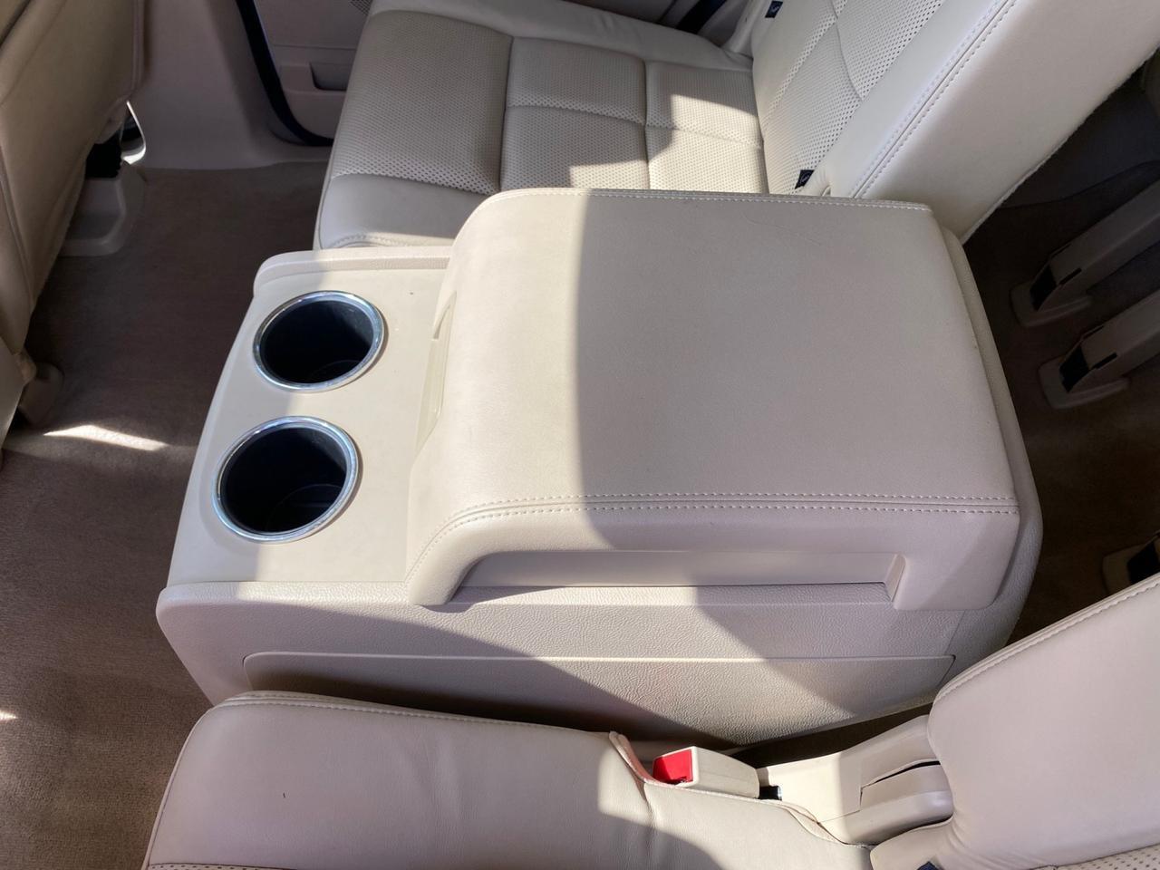 2010 Lincoln Navigator 4WD SUNROOF LOW MILES 31,209 Pompano Beach FL