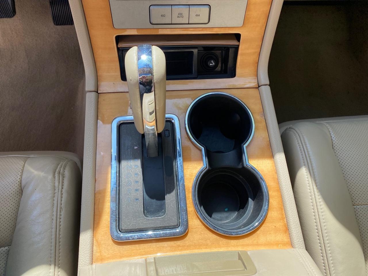 2010 Lincoln Navigator 4WD SUNROOF LOW MILES 31,209 Pompano Beach FL