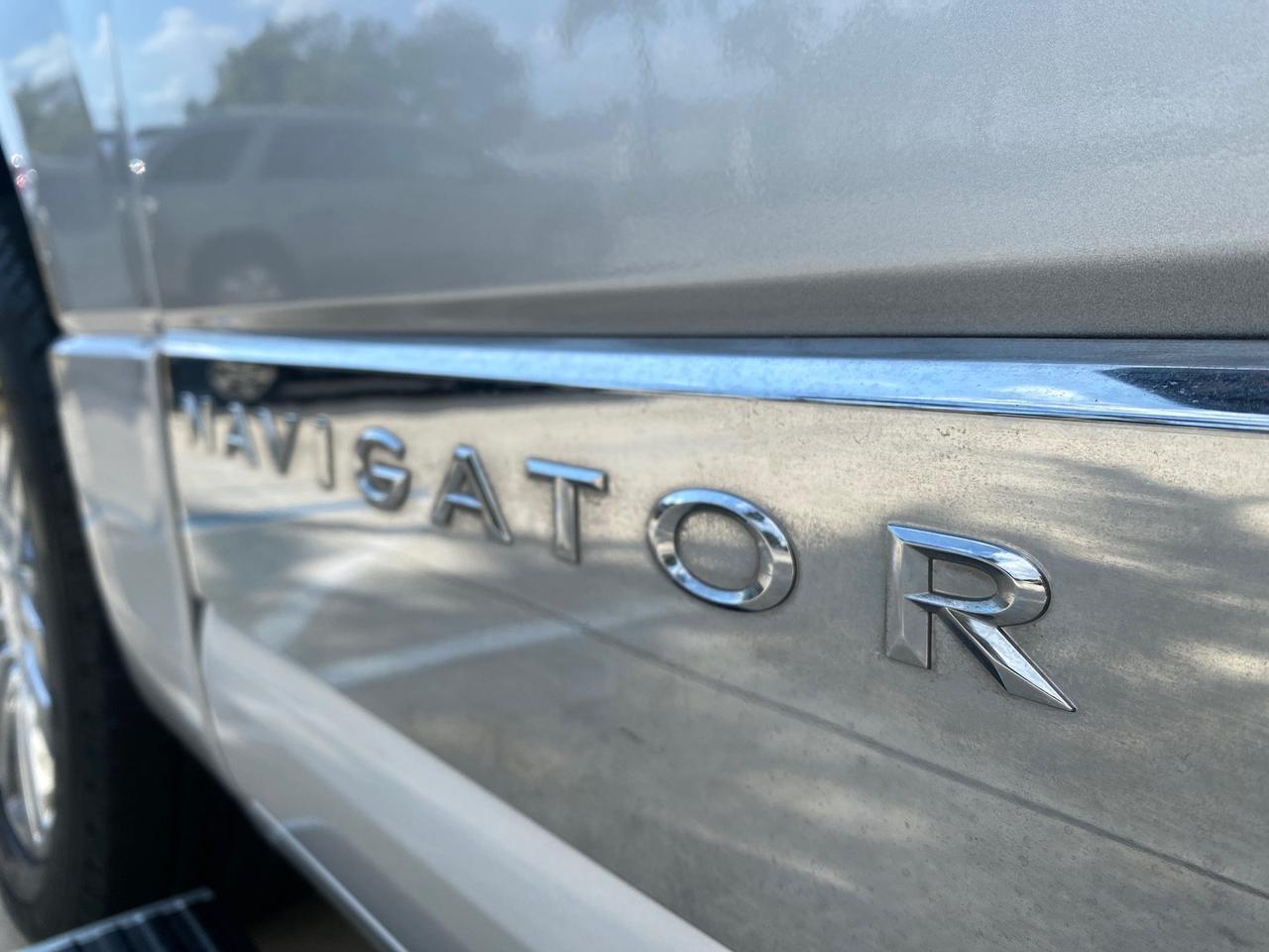 2010 Lincoln Navigator LOW MILES 49,245 NAV SUNROOF Pompano Beach FL