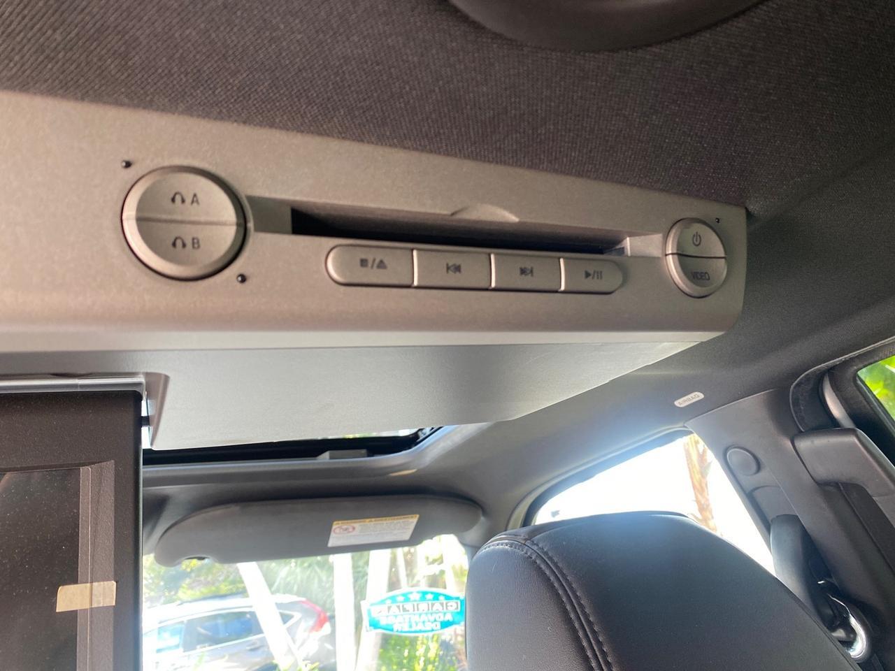 2010 Lincoln Navigator LOW MILES 49,245 NAV SUNROOF Pompano Beach FL