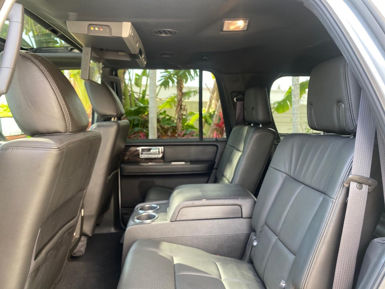 2010 Lincoln Navigator LOW MILES 49,245 NAV SUNROOF Pompano Beach FL