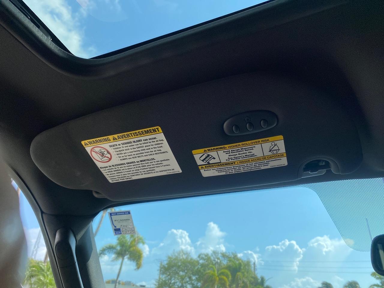 2010 Lincoln Navigator LOW MILES 49,245 NAV SUNROOF Pompano Beach FL