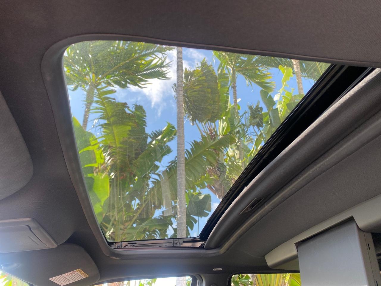 2010 Lincoln Navigator LOW MILES 49,245 NAV SUNROOF Pompano Beach FL