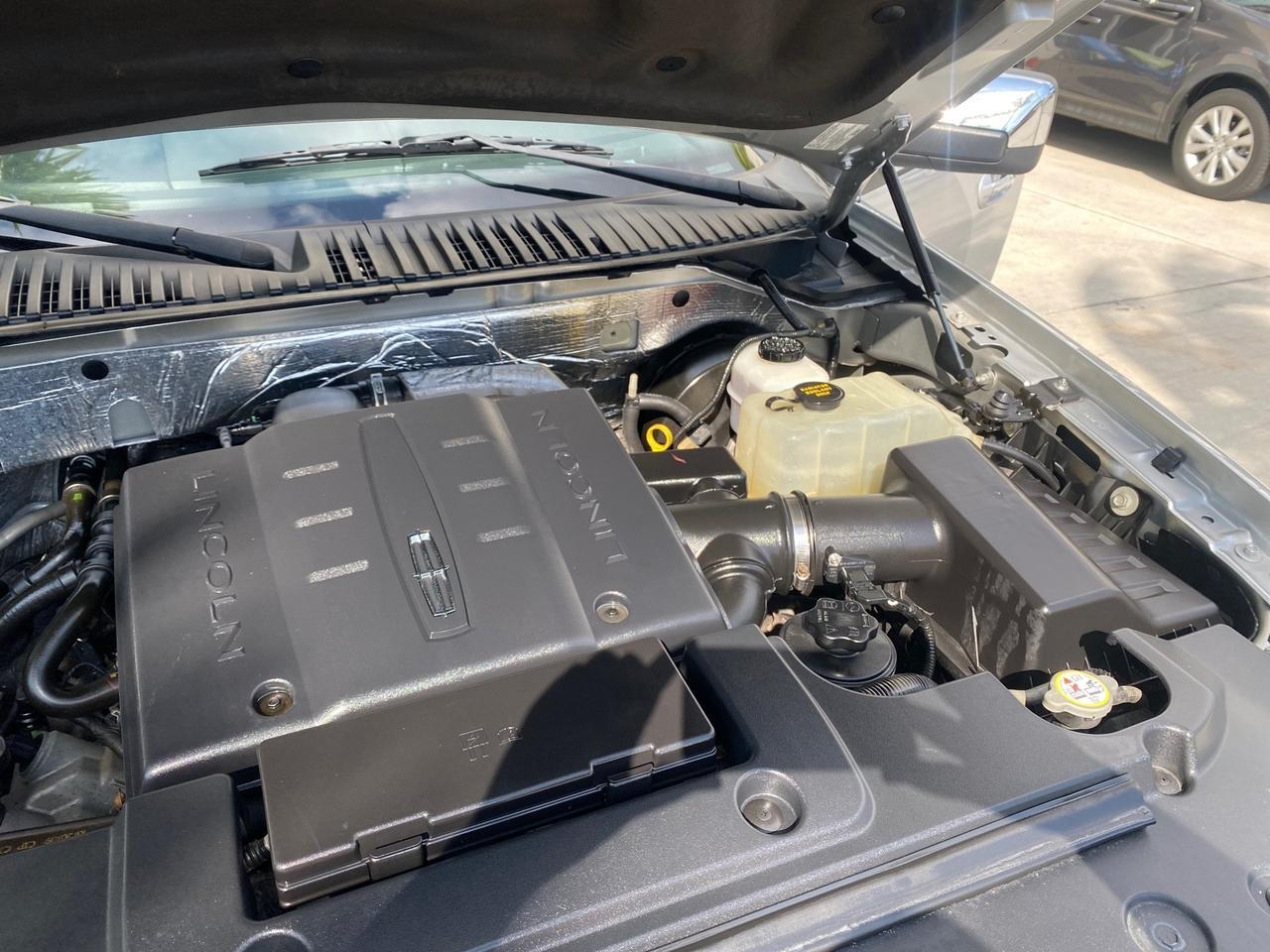 2010 Lincoln Navigator LOW MILES 49,245 NAV SUNROOF Pompano Beach FL