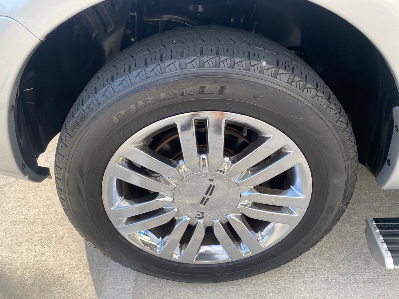 2010 Lincoln Navigator LOW MILES 49,245 NAV SUNROOF Pompano Beach FL