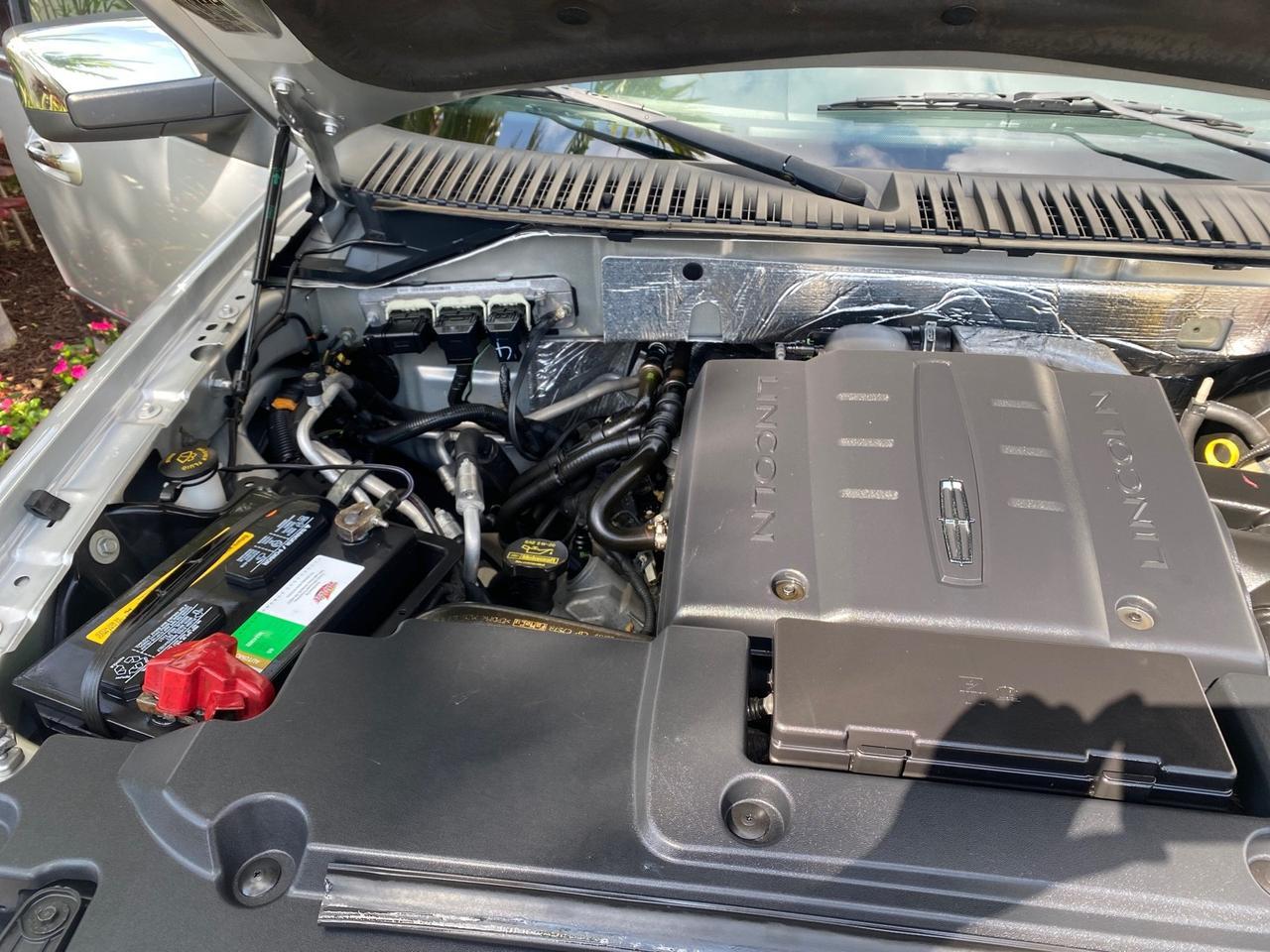 2010 Lincoln Navigator LOW MILES 49,245 NAV SUNROOF Pompano Beach FL