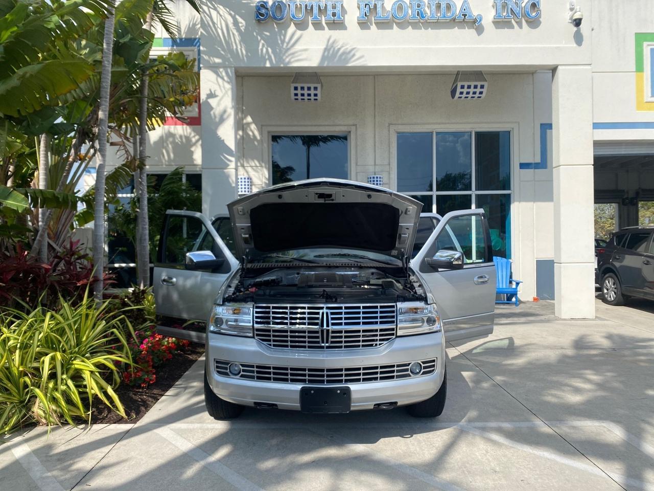 2010 Lincoln Navigator LOW MILES 49,245 NAV SUNROOF Pompano Beach FL