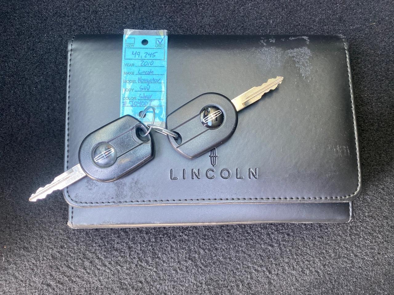 2010 Lincoln Navigator LOW MILES 49,245 NAV SUNROOF Pompano Beach FL