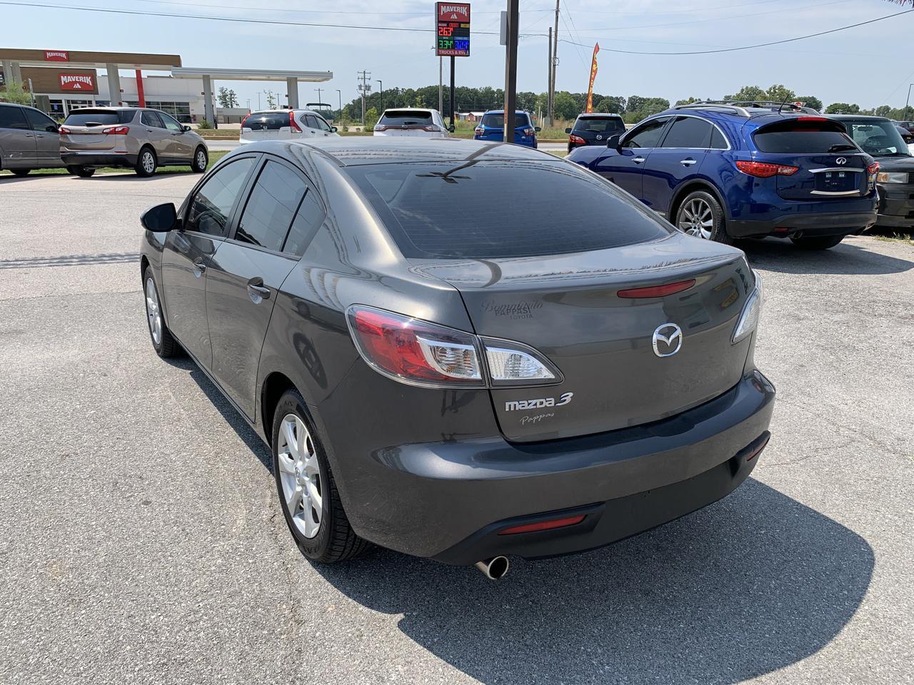 2010 MAZDA MAZDA3 i Touring Sedan 4D Aurora MO