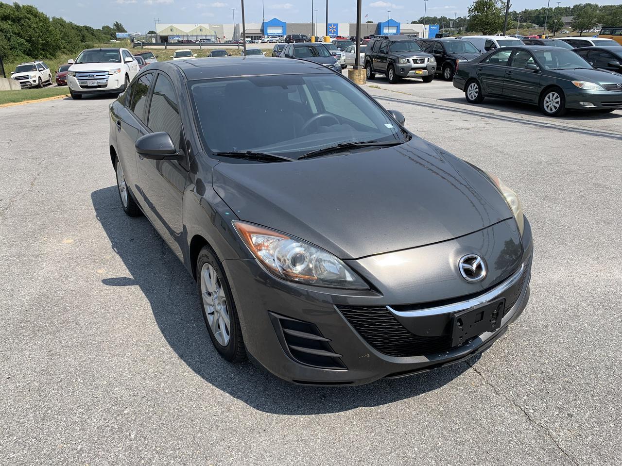 2010 MAZDA MAZDA3 i Touring Sedan 4D Aurora MO