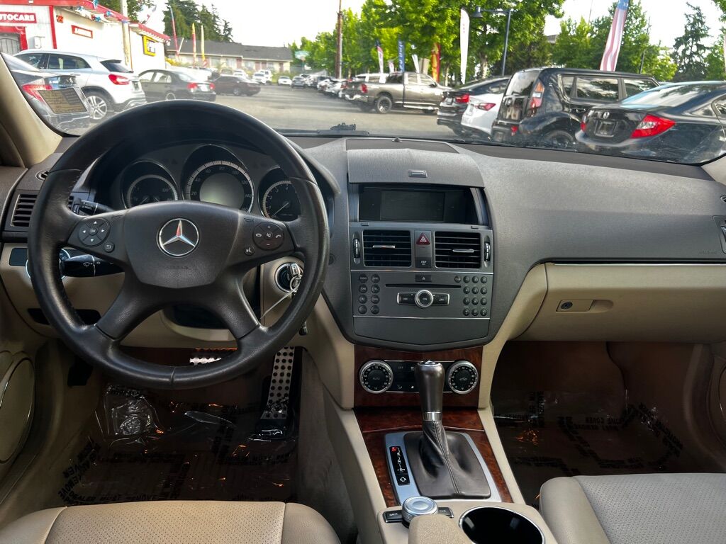 2010 MERCEDES-BENZ C-CLASS C 300 LUXURY Des Moines WA