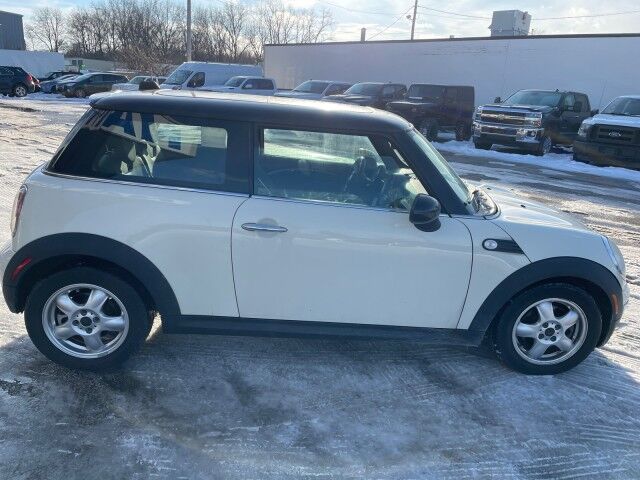 2010 MINI Cooper Hardtop Cleveland OH