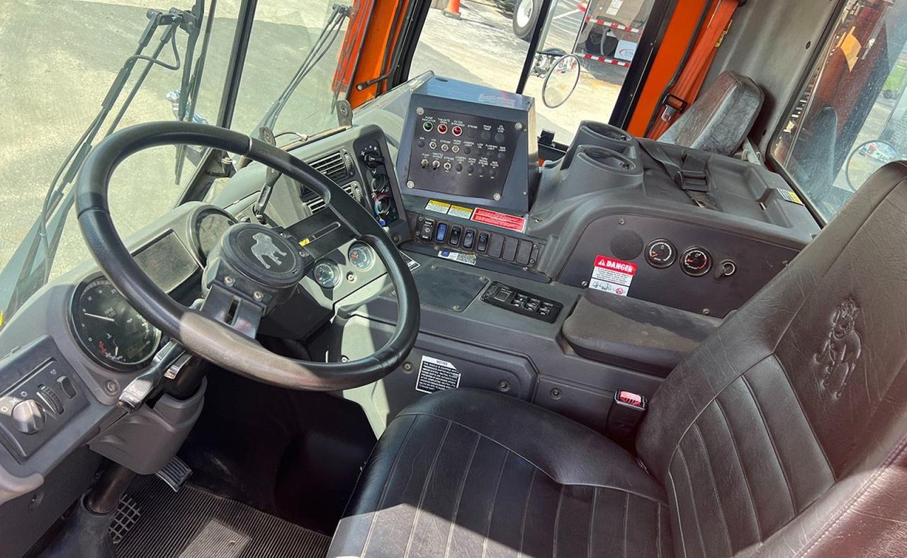 2010 Mack MRU613 Tampa FL