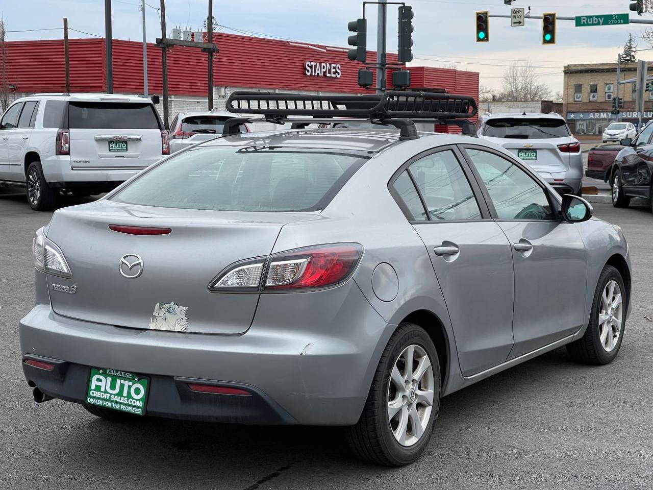 2010 Mazda MAZDA3 i Sport 4-Door