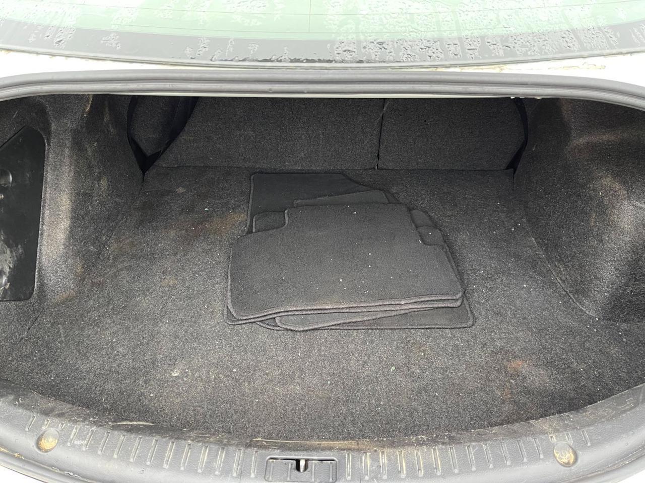 2010 Mazda MAZDA3 i Sport 4-Door