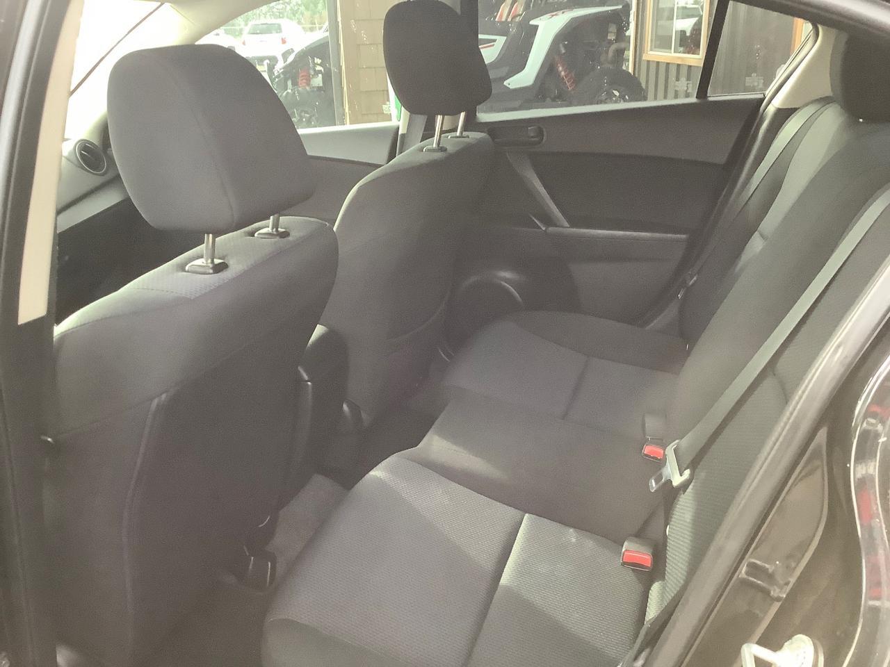 2010 Mazda Mazda3 i Sport Hayden ID