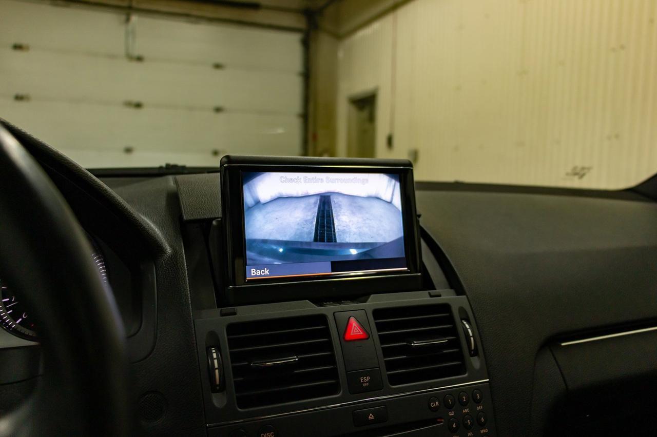 2010 Mercedes-Benz C-350 4Matic Leather Roof Nav BCam Red Deer AB