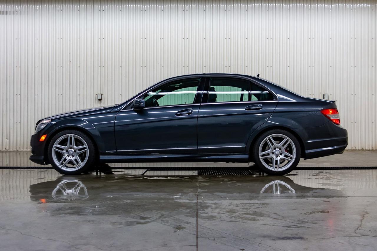 2010 Mercedes-Benz C-350 4Matic Leather Roof Nav BCam Red Deer AB